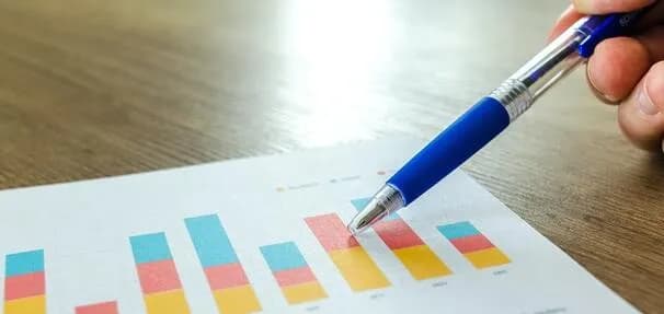 Na czym polega inwestowanie? Kluczowe informacje i strategie dla początkujących